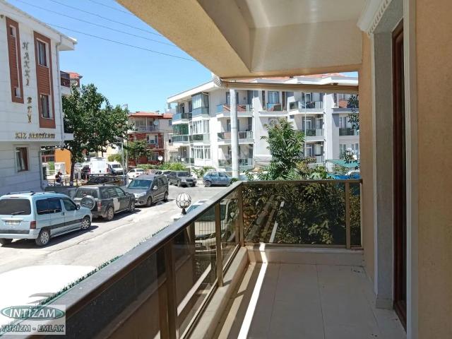 Isparta Merkez Meydan Avm'ye Yakın Eşyalı 2+1 Kız Apartı