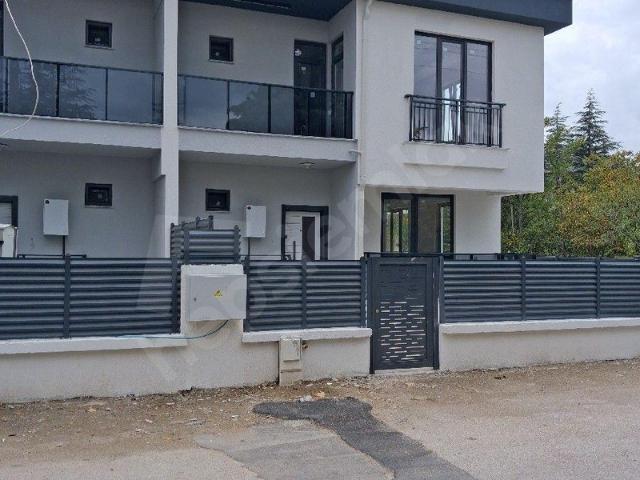 Isparta Merkez Muzaffer türkeş'te kiralık 4+1 daire