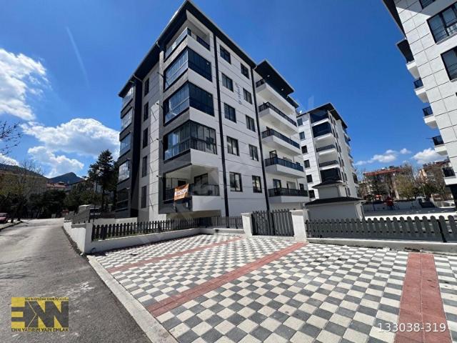 Isparta Ayazmana Caddede Sıfır 3+1 Satılık Daire