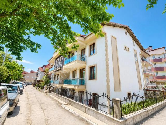 Isparta Bağlar Mahallesinde 2+1 Satılık Apart