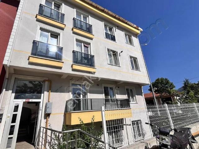 Isparta Bahçeli Evler Mahallesinde Kiralık 1+0