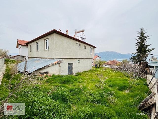 ISPARTA YALVAÇ TAŞEVİ KÖYÜNDE GÖL MANZARALI SATILIK MÜSTAKİL EV