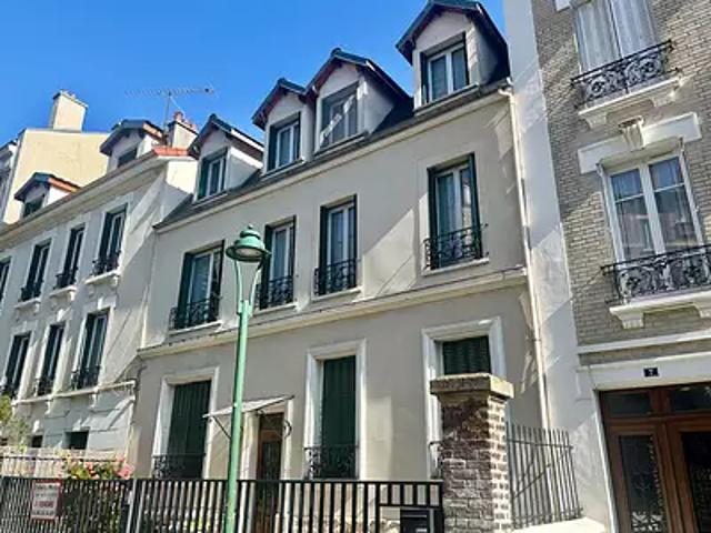 Issy les Moulineaux 92130 Achat / Vente maison 7 pièces t7 au dernier étage