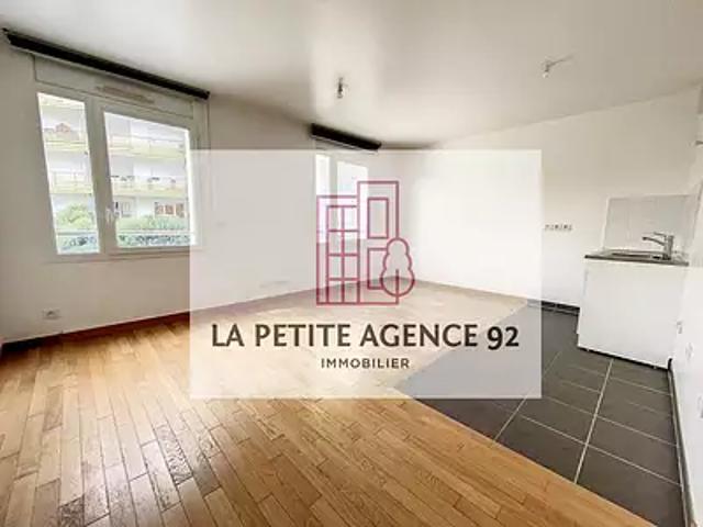 Issy les Moulineaux 92130 Achat / Vente appartement 2 pièces t2 parking