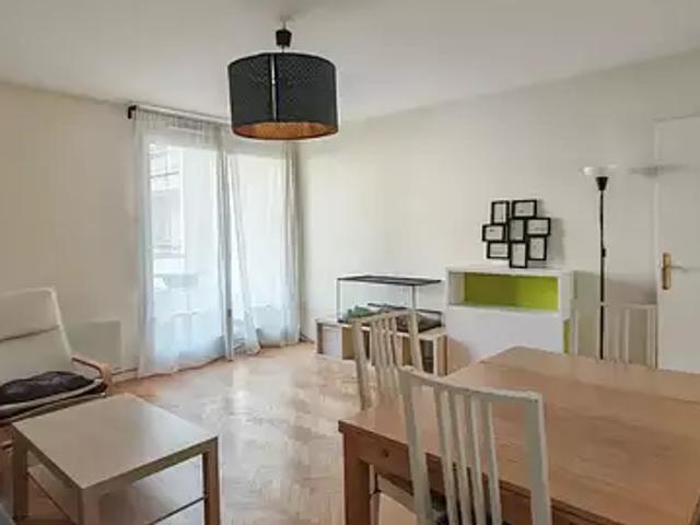 Issy les Moulineaux 92130 Achat / Vente appartement 3 pièces t3 cave