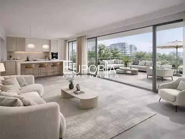 Issy les Moulineaux 92130 Achat / Vente appartement 5 pièces t5 au dernier étage terrasse