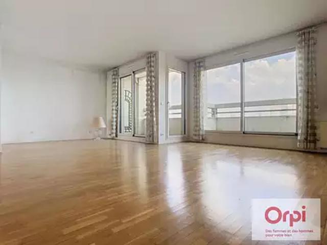 Issy les Moulineaux 92130 Achat / Vente appartement 5 pièces t5 cave balcon