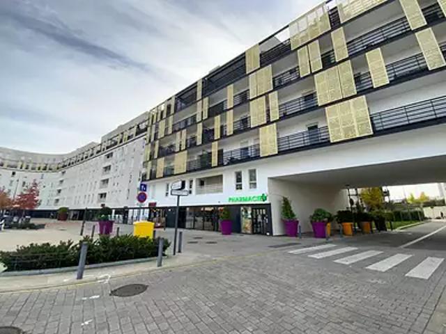 Issy les Moulineaux 92130 Location appartement 1 pièce t1 cave parking