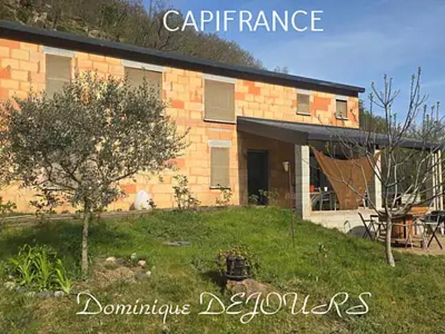 Issamoulenc 07190 Achat / Vente maison 7 pièces t7 jardin terrasse