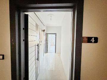'istasyon Mah.hızlı Tren Durağına 1 Dk Satılık 1+1 Daireler