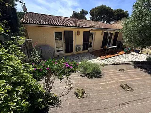 Istres 13800 Achat / Vente maison 3 pièces t3 au dernier étage