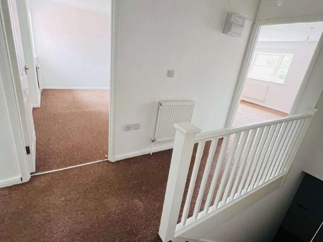 Ipswich, UK IP2, 2 bed flat to rent, £950 pcm | PrimeLocation
