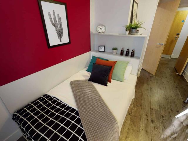 iQ Castings, Huddersfield Has an Apartment