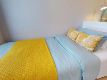 iQ East Court, London Has an Apartment