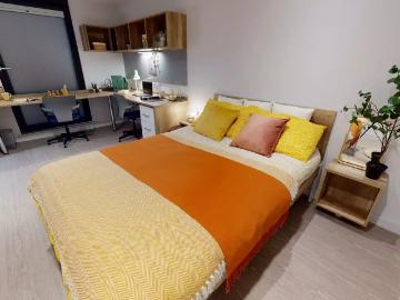 iQ Elgin Place, Glasgow Has an Apartment