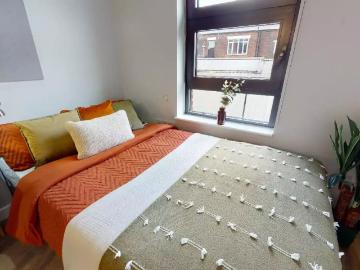 iQ Steel, Sheffield Has an Apartment