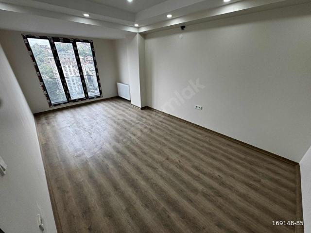 ÇIRÇIR CADDE YAKINI TAPU MASRAFSIZ SIFIR 4.KAT 95m2 7.500.000TL