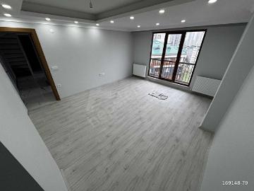 ÇIRÇIR'DA SIFIR ASANSÖRLÜ+MANZARALI 3+1 DUBLEX 160m2 10.500.000T