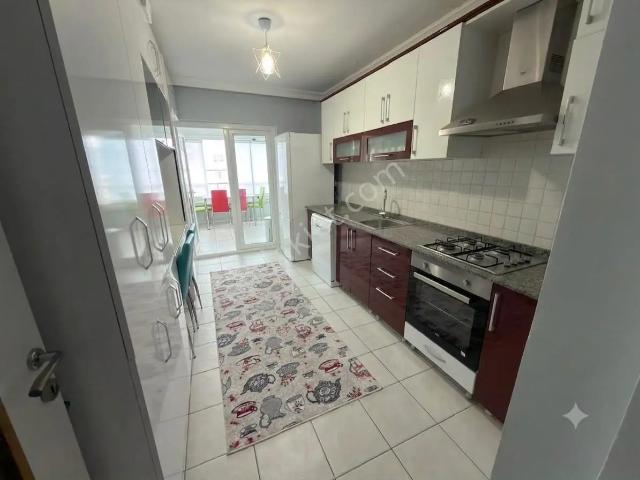 Irmak Emlak bağlıca Satılık Merkezde Kullanışlı 4+1 Daire