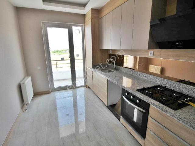Irmak Emlak bağlıca'da Kiralık Bağımsız Mutfak 2+1 Daire
