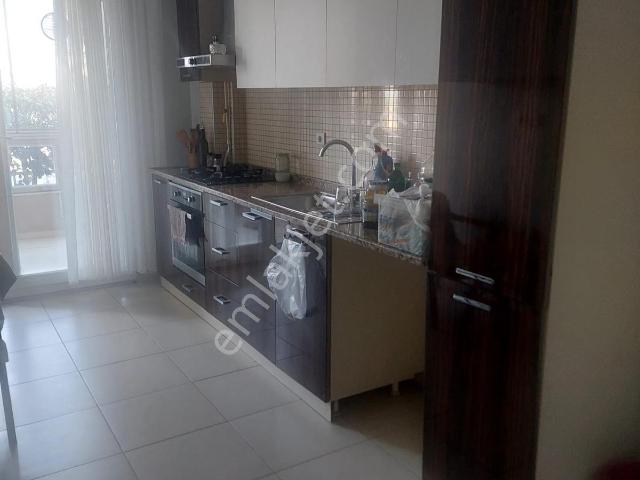 Irmak Mah.de 135 M2 Site İçersinde Yüksek Giriş Kiralık Daire