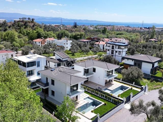 Irmaksudan Gürede Tam Mustakil 410m2 Arsa İçinde 3+1 Lüks Villa