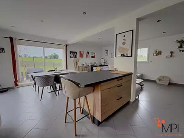 Irodouër 35850 Achat / Vente maison 7 pièces t7 au dernier étage jardin
