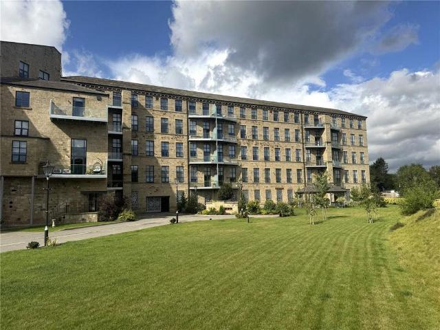 Iron Row, Burley in Wharfedale. 2 bed apartment to rent £1,950 pcm £450 pw
