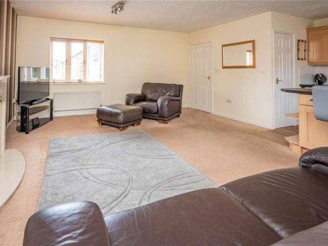 Iron Way, Bromsgrove, Worcestershire, B60
