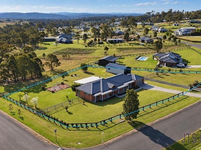 Ironbark Ridge Estate
