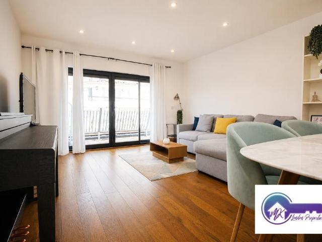 Ironmonger Row, Old Street, London EC1V, 2 bed flat to rent, £3,497 pcm | PrimeLocation