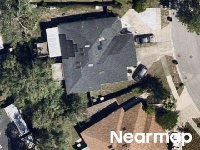 Ironstone Dr E