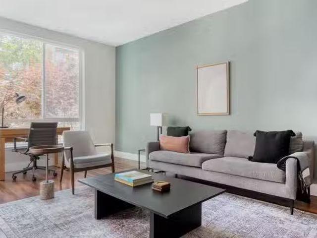 Ironworks, 388 E Evelyn Ave, Heritage District 1 Bedroom 1.