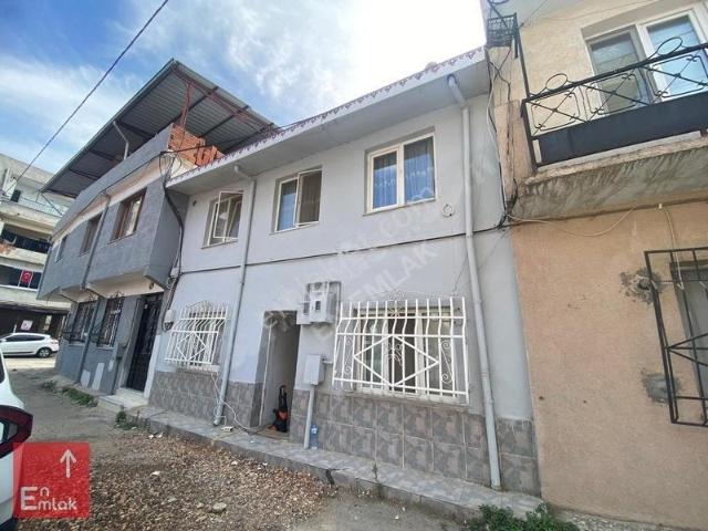 Çirişhane Kanal Boyu'nda 2 Katlı Müstakil Ev