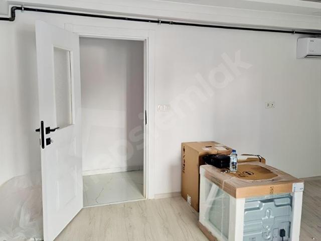 Şirin evler meydana yakın kiralık yeni Binada 2+1