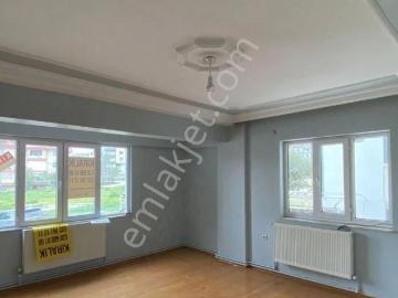 Şirin Evlerde Kiralık 3+1 Daire