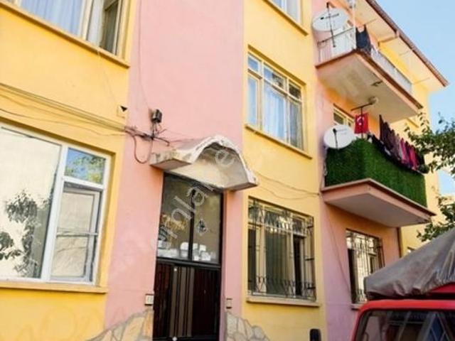 Şirin Gayrimenkul Den Fatih Işıklarda Kiralık Daire