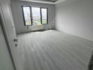 Şirin Tepede Az Katlı Sıfır Kombili Daire