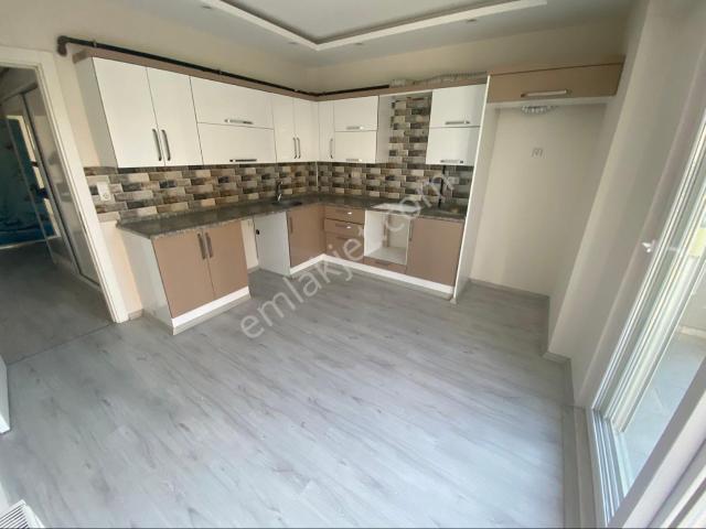 Şirinevlerde Kiralık 2+1