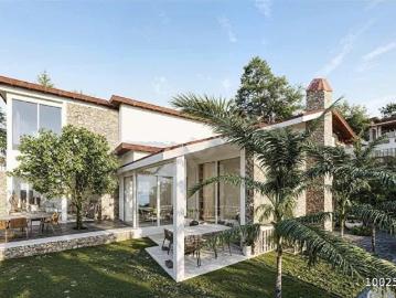 Şirinköyde Doğa İçinde Bahçearası Villaları