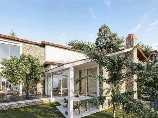 Şirinköyde Doğa İçinde Bahçearası Villaları
