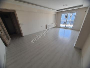 Çiğli, İzmir, İzmir ili, Ege Bölgesi - Balkon