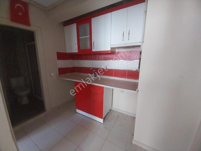 Şirintepe Mah. Örme Sok. Üniversite Yakını Kiralık 1+1 Daire