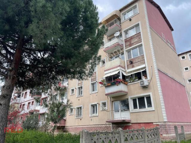 Şirintepede Site İçerisinde Satılık 2+1 Daire