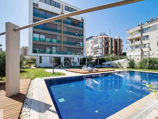 Şirinyalı'da İstinye Avlu Evlerinde 1+1 Yatırımlık Daire