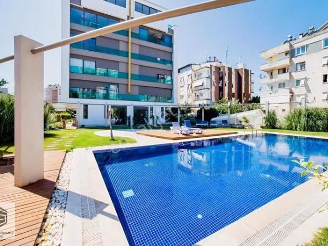 Şirinyalı'da İstinye Avlu Evlerinde 3+1 Dubleks