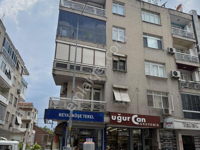 Şirinyer’de İzban’a 100 Metre, Ana Yol Üzeri Ara Kat
