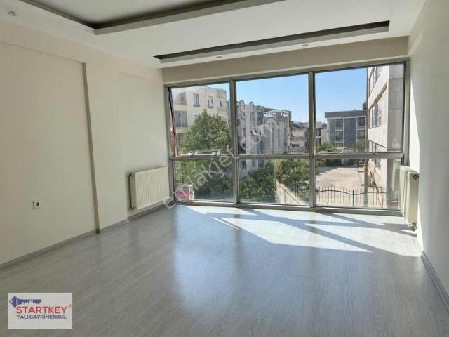 Şirinyer Güven Mahallesinde Çift Cepheli Kiralık Daire