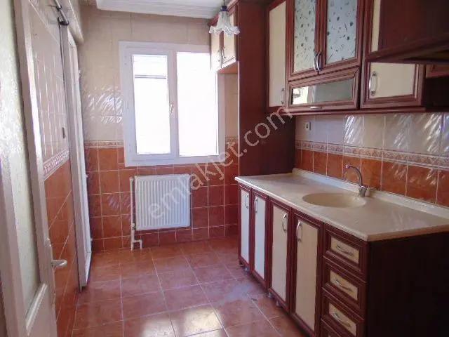 Şirinyer İzban Yakını Kiralık Ara Kat Asansörlü Daire