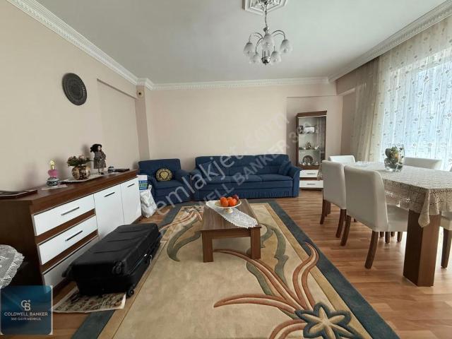 Şirinyer 30 Ağustos Ortaokulu Yakını Satılık Geniş 3+1 Daire